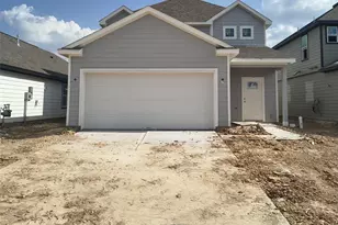 9217 Crestone Peak Dr, Willis, TX 77318 - Photo 2