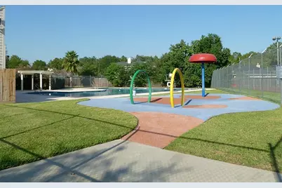 18223 Lundar Lane, Tomball, TX 77377 - Photo 14