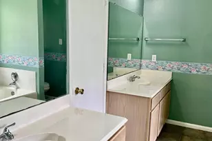 4219 Hermitage Hollow Ln, Houston, TX 77339 - Photo 12