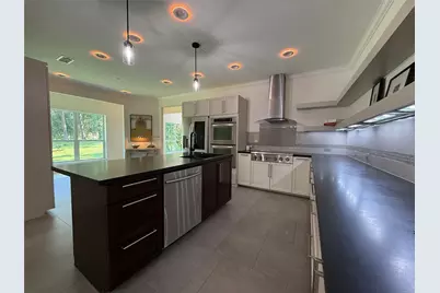 14 Lakeview Manor, Huntsville, TX 77340 - Photo 10