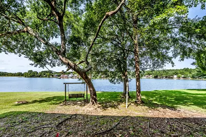 14 Lakeview Manor, Huntsville, TX 77340 - Photo 44