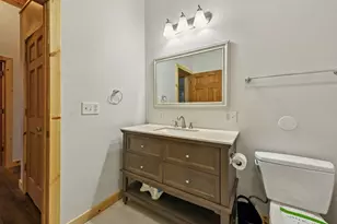 8 Hunters Creek Dr, Huntsville, TX 77340 - Photo 24