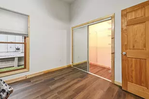 8 Hunters Creek Dr, Huntsville, TX 77340 - Photo 28