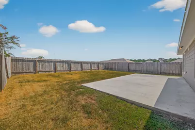 8131 Blooming Meadow Lane, Houston, TX 77016 - Photo 30