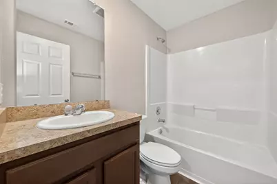 8131 Blooming Meadow Lane, Houston, TX 77016 - Photo 26