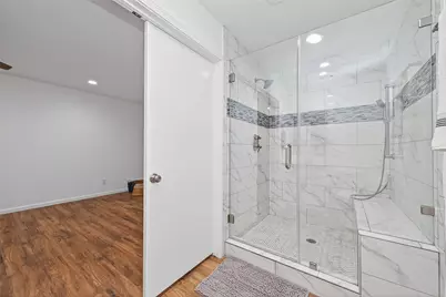 10720 Royal Forest Drive, Conroe, TX 77303 - Photo 12