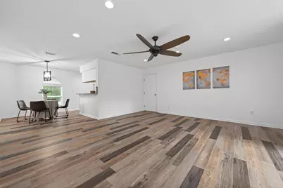 10720 Royal Forest Drive, Conroe, TX 77303 - Photo 4