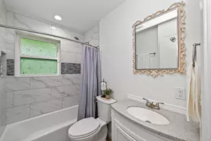 10720 Royal Forest Dr, Conroe, TX 77303 - Photo 16