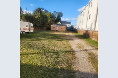320 Thornton Road, Houston, TX 77018 - Photo 4