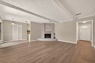 1519 Hitherfield Dr, Sugar Land, TX 77498 - Photo 20
