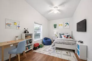 7933 Elwood St, Houston, TX 77012 - Photo 16