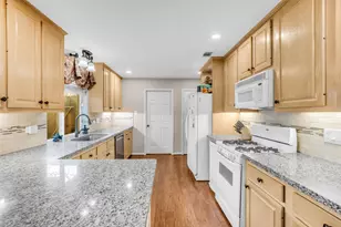 2618 Spring Bend Dr, Spring, TX 77386 - Photo 18