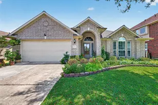 12626 Cannonwood Ln, Houston, TX 77070 - Photo 2