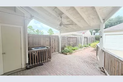 29708 Parliament Hills Drive, Spring, TX 77386 - Photo 20