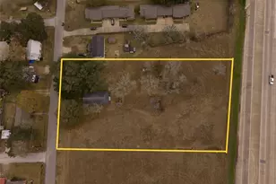 7615 Avenue J, Beasley, TX 77417 - Photo 8