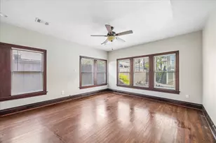 734 12th 1/2 St, Houston, TX 77008 - Photo 10