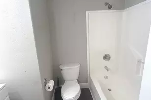 113 Varsity Dr, Huntsville, TX 77340 - Photo 14