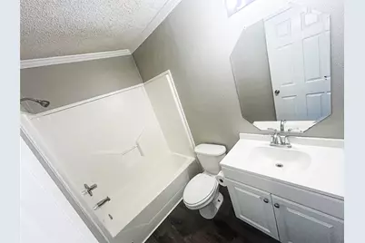 113 Varsity Drive, Huntsville, TX 77340 - Photo 12