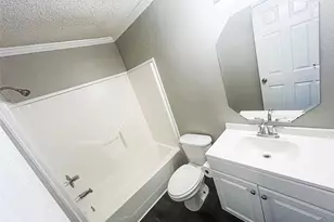 113 Varsity Dr, Huntsville, TX 77340 - Photo 12