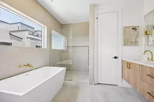 729 W 21st St, Houston, TX 77008 - Photo 26