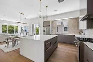 729 W 21st St, Houston, TX 77008 - Photo 18