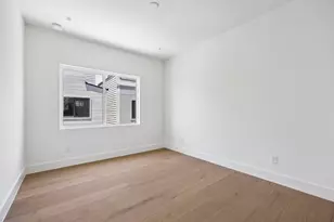 729 W 21st St, Houston, TX 77008 - Photo 22