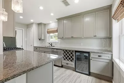 10130 Woodwick Street, Houston, TX 77016 - Photo 16