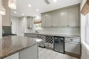 10130 Woodwick St, Houston, TX 77016 - Photo 16