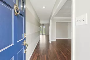 10130 Woodwick St, Houston, TX 77016 - Photo 2