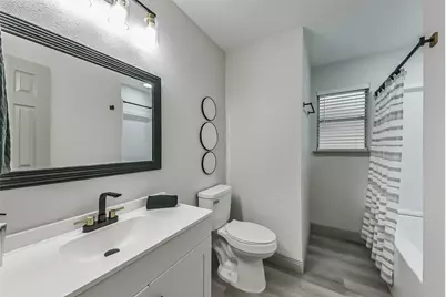 1805 Sleepy Creek Way, Pearland, TX 77581 - Photo 24