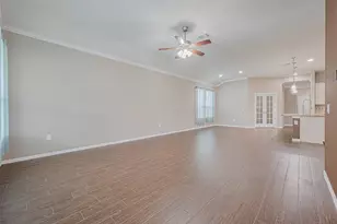 5327 Silver Ledge Dr, Katy, TX 77493 - Photo 6