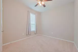 5327 Silver Ledge Dr, Katy, TX 77493 - Photo 32