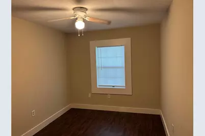 2118 8th Street, Orange, TX 77630 - Photo 8