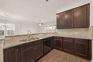 207 White Wing Ln, Sealy, TX 77474 - Photo 14