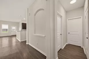 207 White Wing Ln, Sealy, TX 77474 - Photo 4