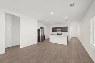 2406 Silver Pr Ln, Spring, TX 77373 - Photo 8