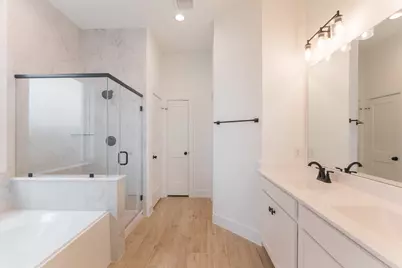 10631 Wild Chives, Conroe, TX 77385 - Photo 16