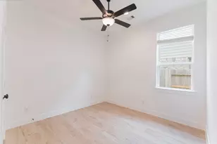 10631 Wild Chives, Conroe, TX 77385 - Photo 18