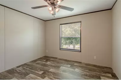 3011 Simmons Street, Huntsville, TX 77320 - Photo 24