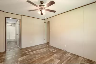 3011 Simmons Street, Huntsville, TX 77320 - Photo 16