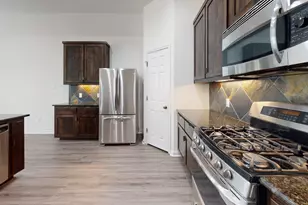 301 Highland Horizon, Austin, TX 78717 - Photo 4