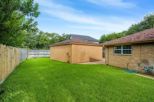 2519 Williams Grant St, Sugar Land, TX 77479 - Photo 34
