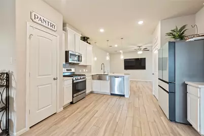 5605 Hyde Park Drive, Pasadena, TX 77505 - Photo 8