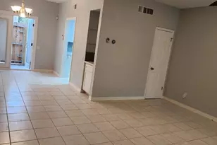 11710 Southlake Dr, Houston, TX 77077 - Photo 2