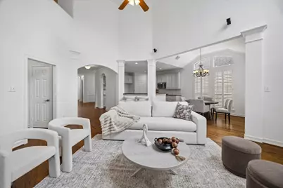 1250 Seamist Drive, Houston, TX 77008 - Photo 12