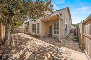 1250 Seamist Dr, Houston, TX 77008 - Photo 28