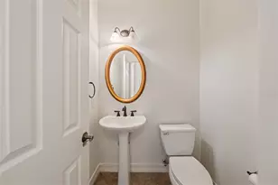 1250 Seamist Dr, Houston, TX 77008 - Photo 10