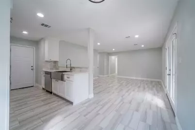 7115 Shady Moss Lane, Houston, TX 77040 - Photo 8