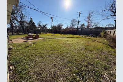 159 Oak Drive, Lake Jackson, TX 77566 - Photo 18