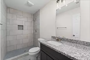 1615 1/2 McKee St, Houston, TX 77009 - Photo 8